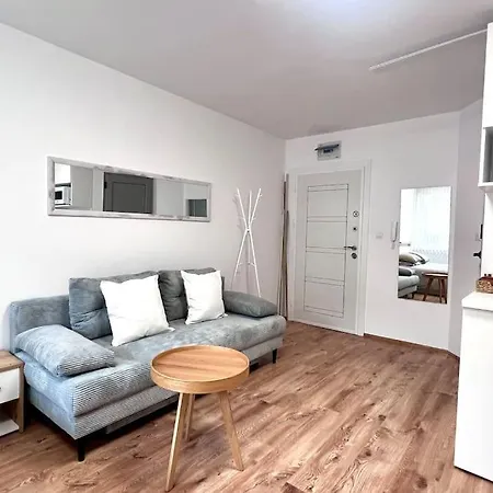 Sofi Apartman *